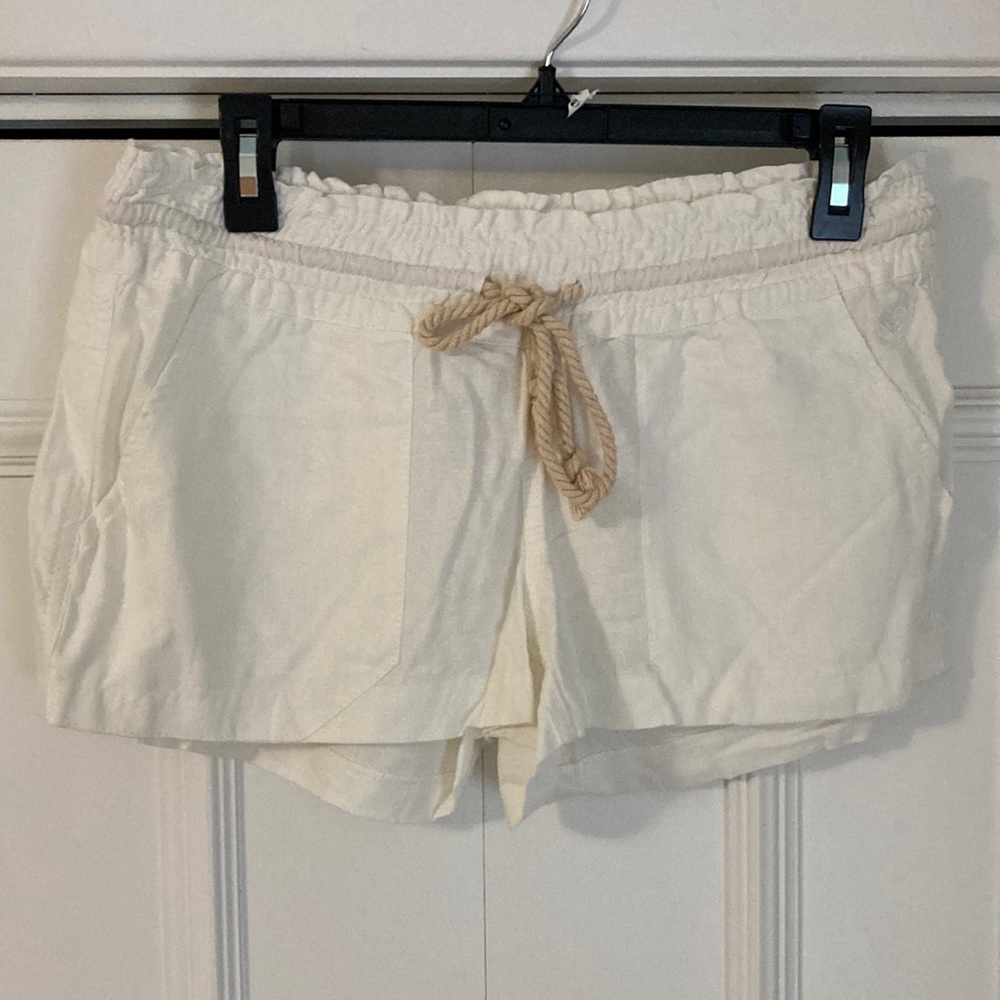 MWOT ROXY Women's white linen Shorts